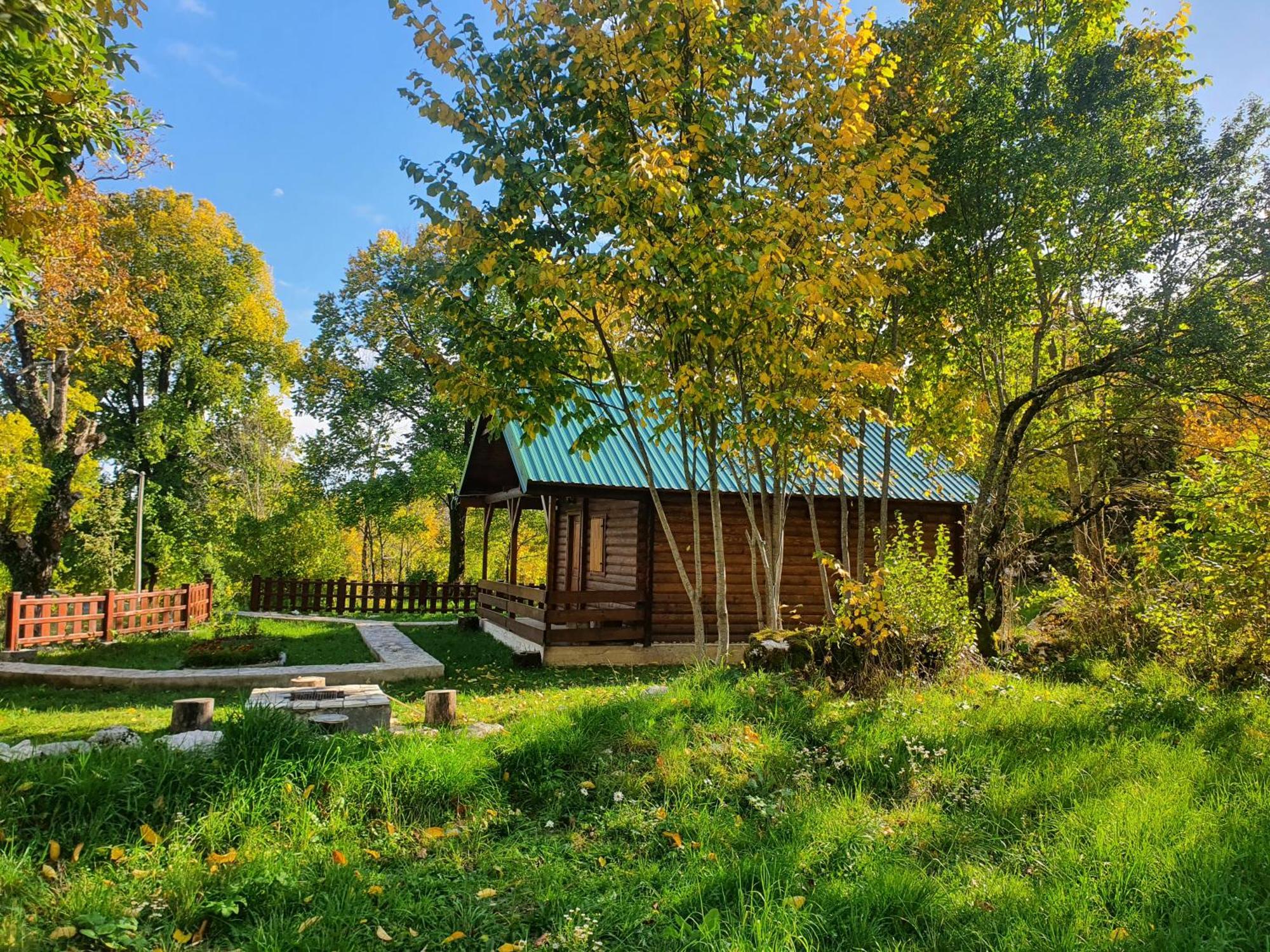 Cabin House Dubovik Cetinje Bagian luar foto