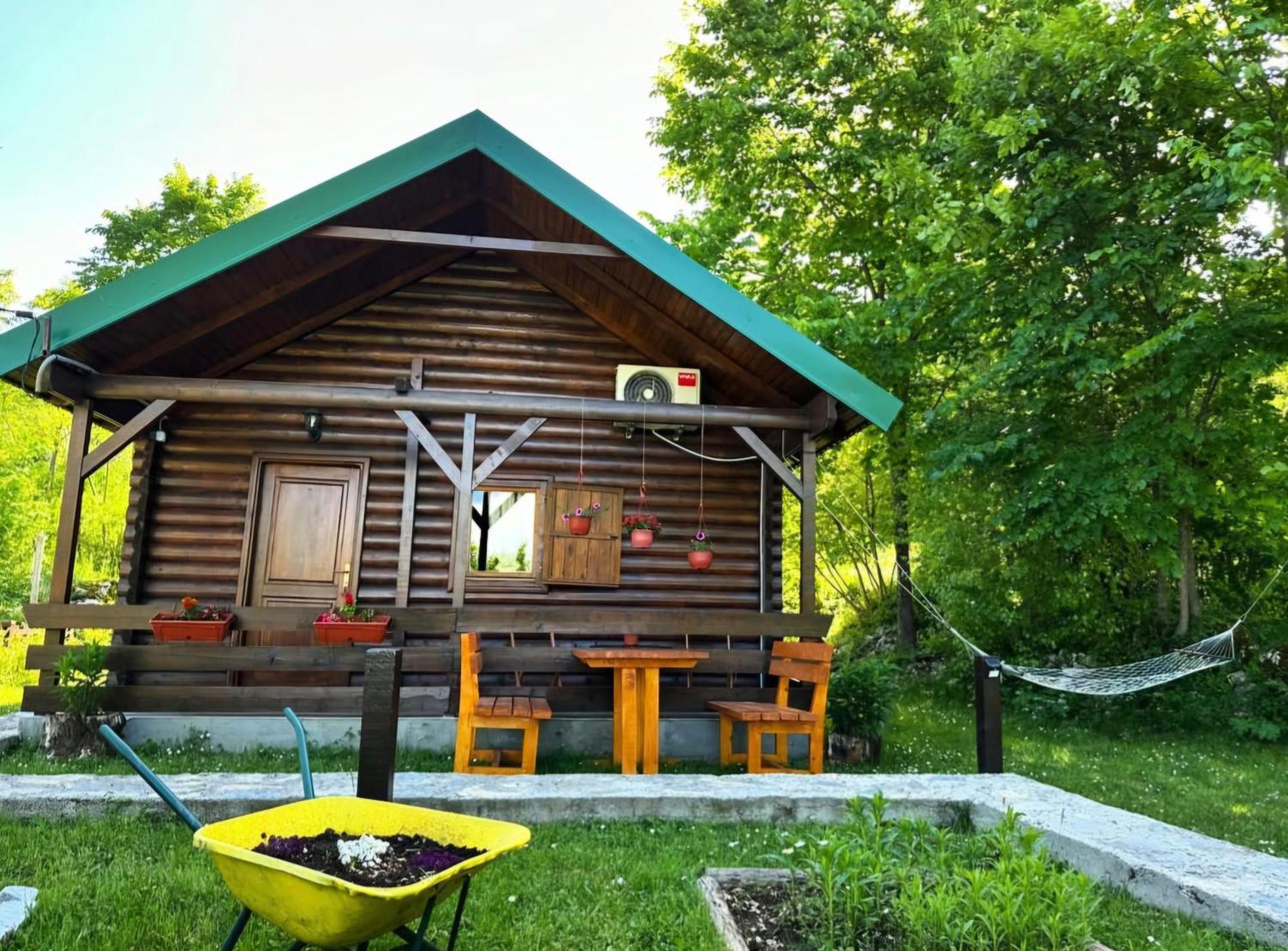Cabin House Dubovik Cetinje Bagian luar foto