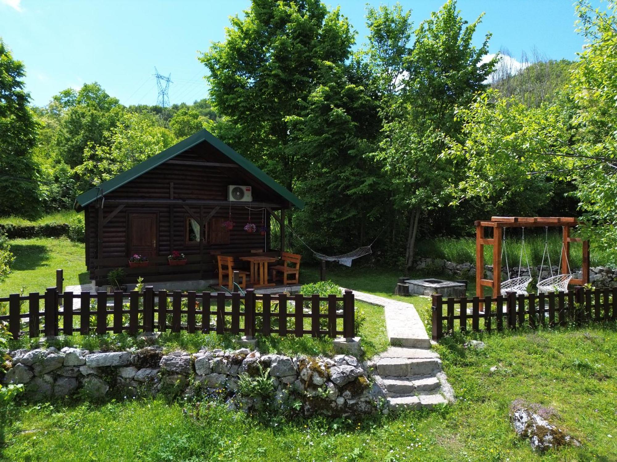 Cabin House Dubovik Cetinje Bagian luar foto